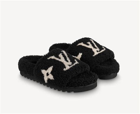 louis vuitton shearling slippers.